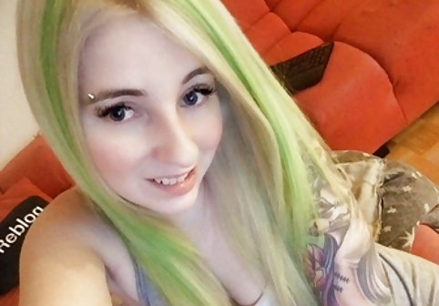 CUTE TEEN HAILEY SEDUCE برای FUCK در سالن دانلود کلیپ سکسی جوردی ماساژ